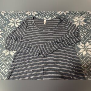 Lularoe Lynne Striped Long Sleeve Top